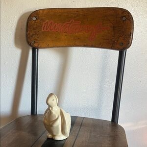 Antique cream ceramic turtle with hat trinket floral vase